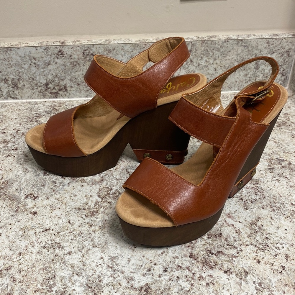 Californians Vintage Collection Leather and Wood Slingback Platform Sandal Wedge